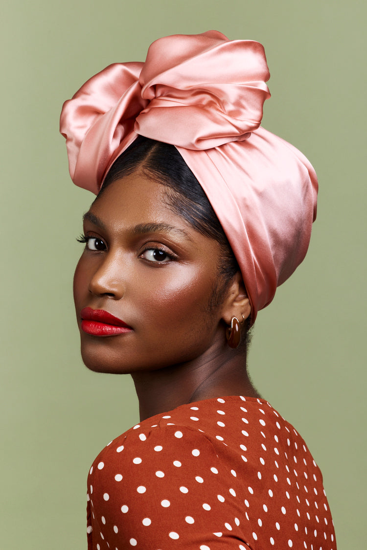 Turban africaine en soie corail – volumineux et facile à nouer