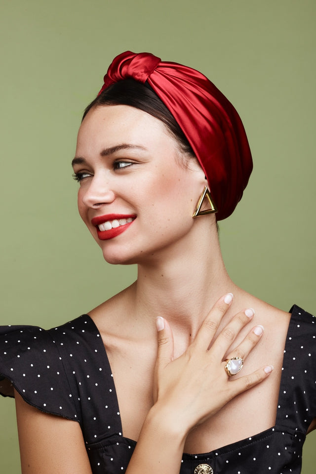 Turban parisienne en soie rubis