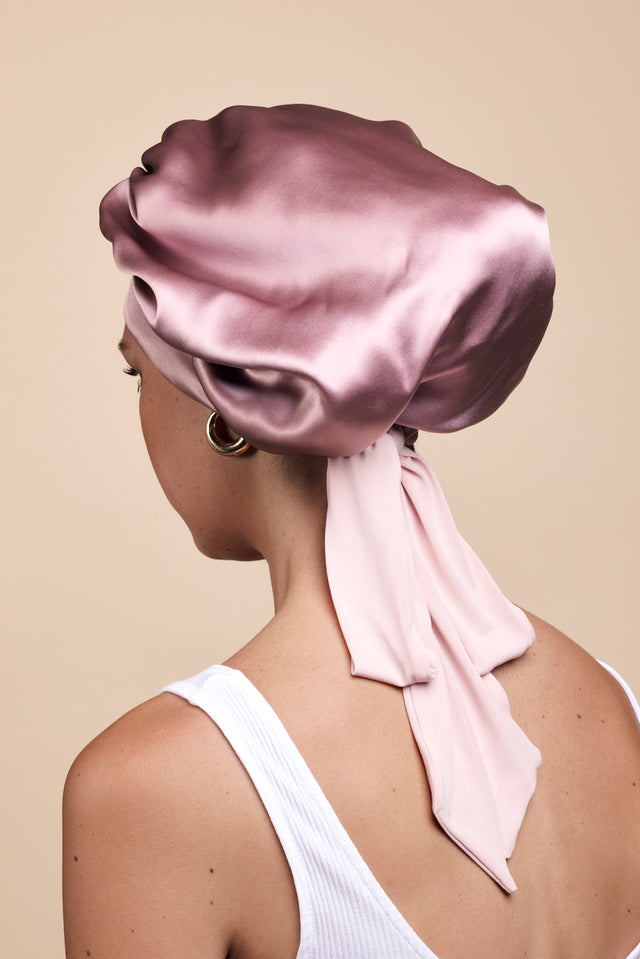 BONNET DE NUIT EN SOIE MAUVE